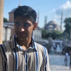 Meet your Posher, Mustafa